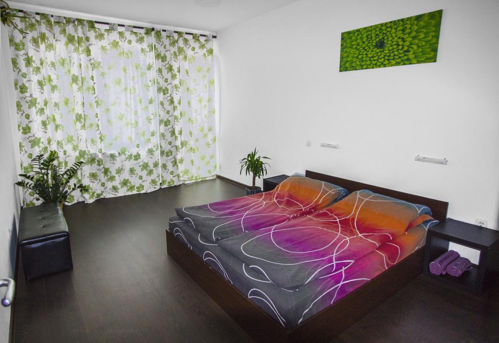 Flora Apartment Centrum Sofia Exterior photo